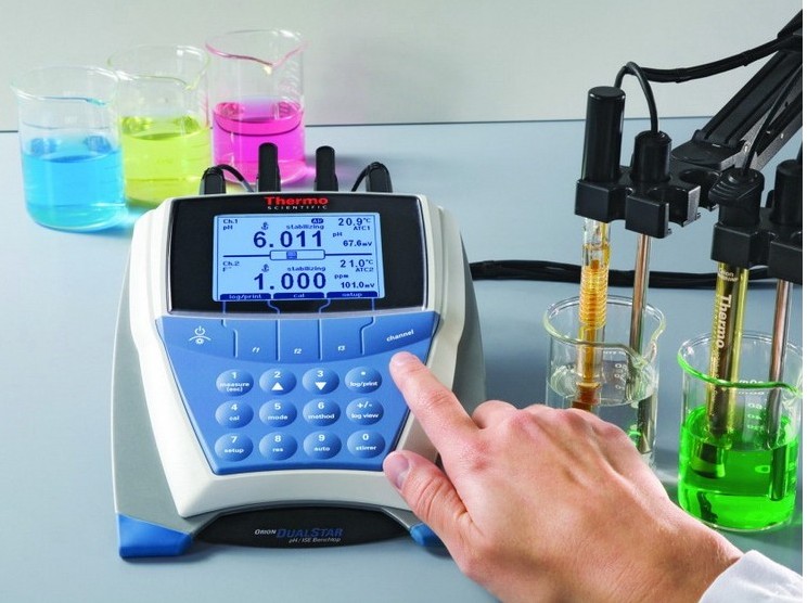 双通道pH/离子浓度测量仪	