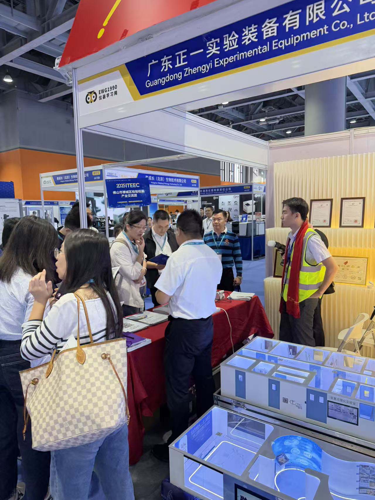 2025���߽�첩��